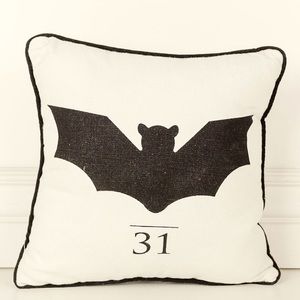 💕NWT Halloween Pillow